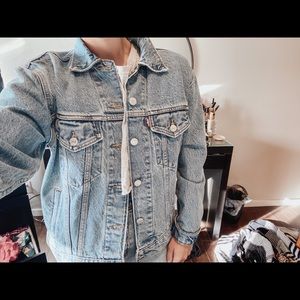 Levi’s denim jacket